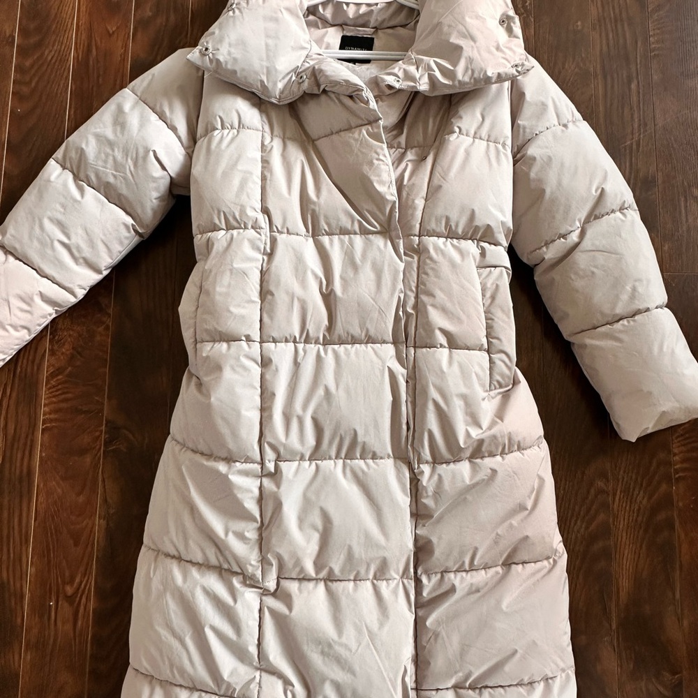 Dynamite Women's Puffer Coat - Light Beige